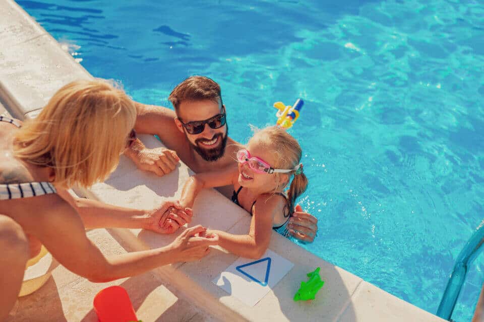 How Long to Run a Heat Pump to Heat Your Pool Efficiently?